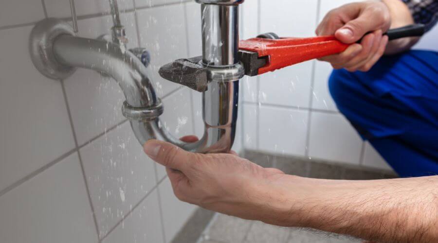 Local annual plumbing maintenance in Glasford, IL